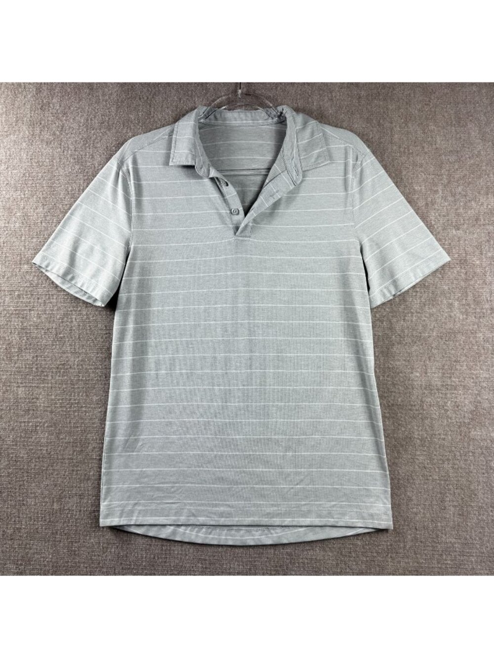 Lululemon Evolution Polo Mens M Light Gray Striped Golf Shirt Athleisure Preppy